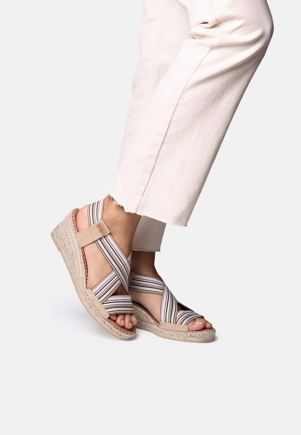 TINA - Plateausandalette - beige