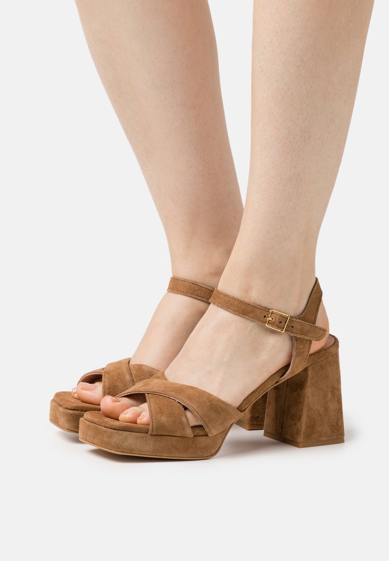 Marc O'Polo MARIS High heeled sandals cognac Zalando.de