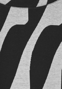 Street One MIT PRINT - Langarmshirt - schwarz