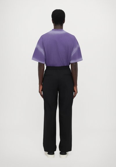 Bonsai LOOSE PANT UNISEX - Nohavice - black