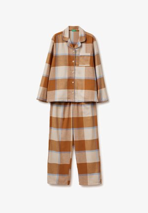 Bruin en beige geruit pyjama set in een knoopsluiting stijl. Lange mouwen, borstzak, omrand met lichtblauw. Ontspannen pasvorm broeken met bijpassend patroon.