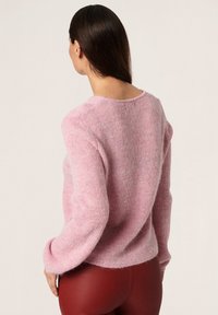 Soaked in Luxury Trui - light pink