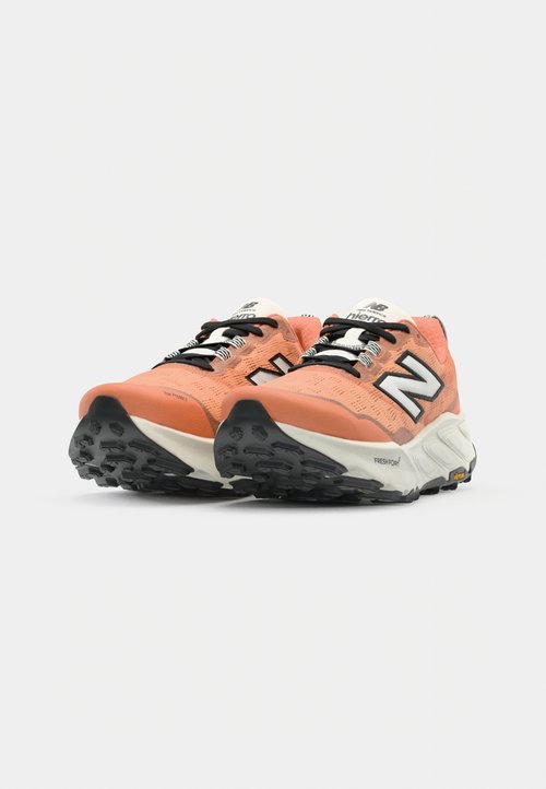 New Balance Zapatilla Trail Running de Mujer Fresh Foam X Hierro v9 Naranja — foto 4