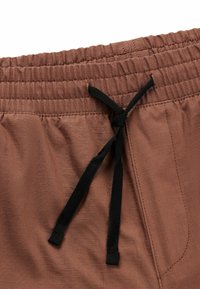 HUGO GADIC - Cargobroek - brown five