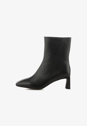 Shoe The Bear, Bottines - black