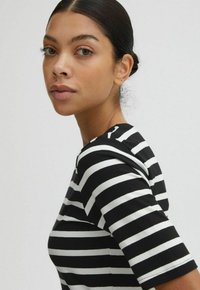 b.young BYPAMILA - T-Shirt print - schwarz