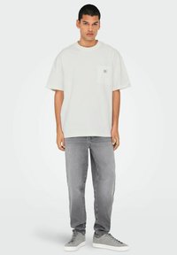 Only & Sons ONSKING - Basic T-shirt - cloud dancer