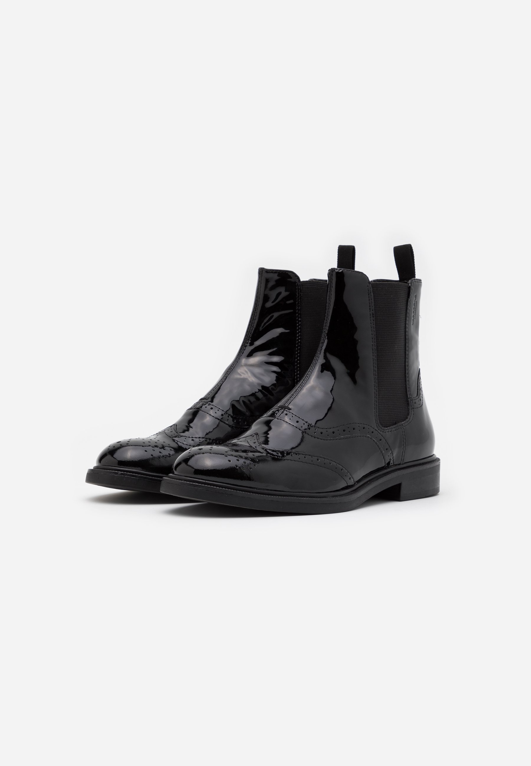 vagabond amina ankle boot