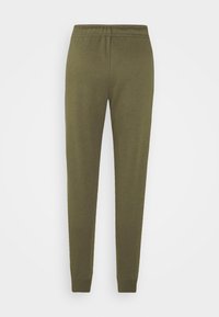 Olijfgroene tapered sweatpants met een elastische tailleband en boorden, weergegeven van achteren op een effen witte achtergrond.