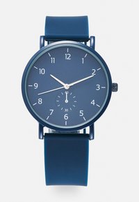 Não selecionado, blue