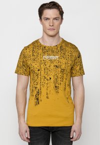 Koroshi - SHORT SLEEVE - Camiseta estampada - amarillo   yellow Imagen en miniatura 1