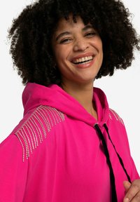 Angel of Style SCHULTER-VERZIERUNG BALLON-LANGARM - Jersey con capucha - pink
