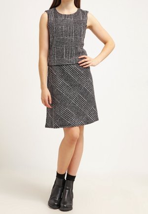 Vapaa-ajan mekko - black