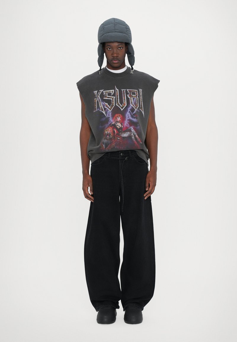 032c - DOWN TO EARTH WIDE LEG UNISEX - Jeans Relaxed Fit - washed black, Vergrößern