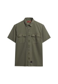 Camisa de manga corta de botones en algodón verde oliva. Presenta dos bolsillos en el pecho, botones marrones y un collar. Textura suave y corte relajado.