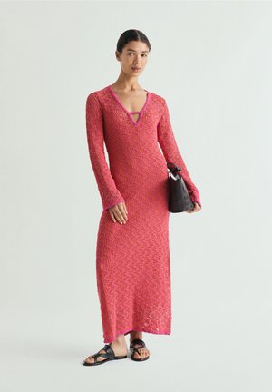 Scalpers, Vestido de punto - coral