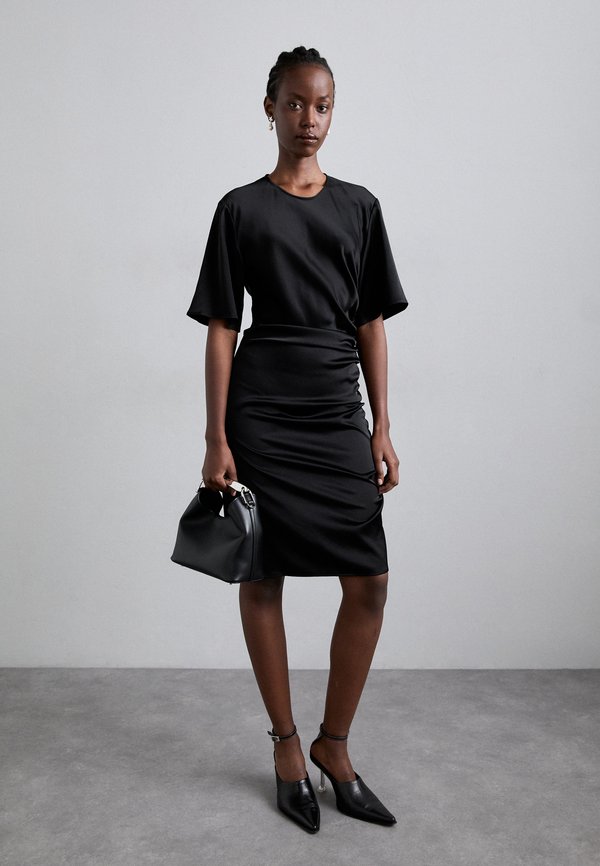 IOVAN - Shift dress3