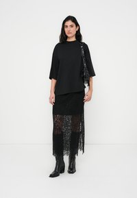 Vero Moda VMMOLLY 3/4  - T-shirt estampada - black