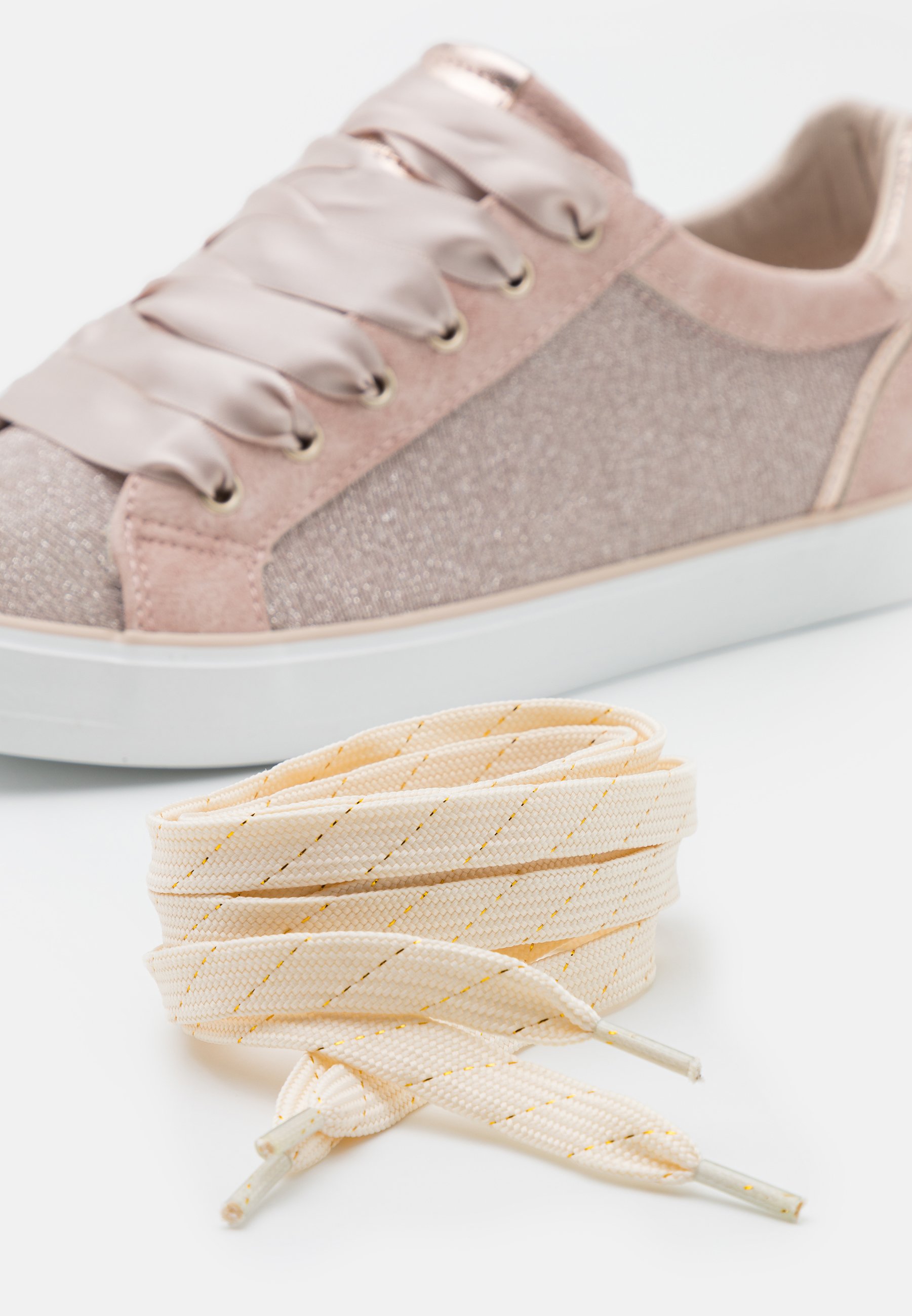 Mustang 1146309 Rose | baskets sneakers tennis femme | ChaussGalerie