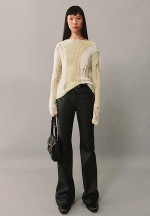 Mango Svetrík - off-white