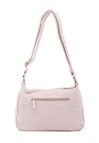 Borsa a tracolla beige chiaro con finitura texturizzata, tracolla regolabile e tasca frontale con zip e dettaglio in oro. Materiale liscio e morbido.