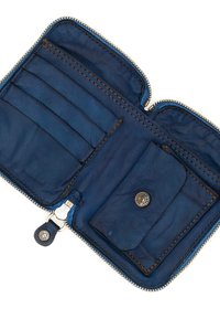 Portafoglio in pelle blu, con chiusura a zip, scomparti per più carte e tasca per monete con bottone a scatto. Texture liscia con cuciture in contrasto.