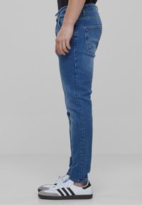 2Y Premium Džíny Slim Fit - blue
