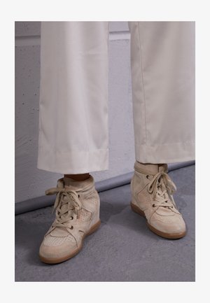 Pavement VIBE 2 - Vysoké tenisky - beige