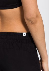Puma Träningsshorts - black