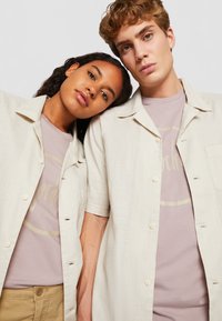 DOCKERS CAMP COLLAR UNISEX - Πουκάμισο - sand