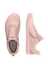 Helle rosa Sportschuhe mit einem Mesh-Obermaterial, strukturierten Akzenten, einer runden Zehenpartie und Schnürsenkeln. Sie verfügen über eine gepolsterte Innensohle und Logo-Details.