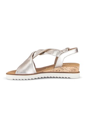 Sandalen met sleehak - goud