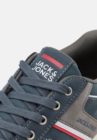Jack & Jones JFWBRADFIELD - Sapatilhas - navy blazer