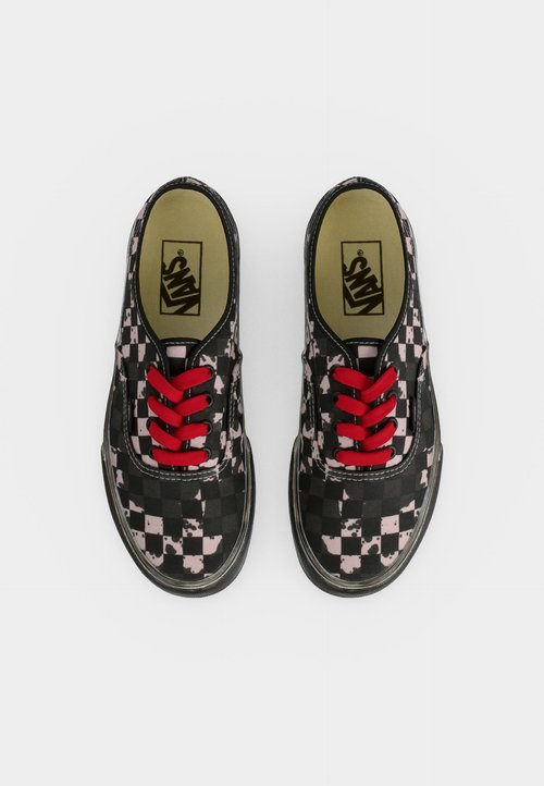 Vans AUTHENTIC UNISEX - Trainers - over dye black/red — foto 5