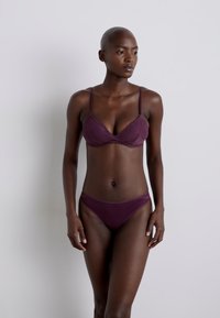 Calvin Klein Underwear - Figi