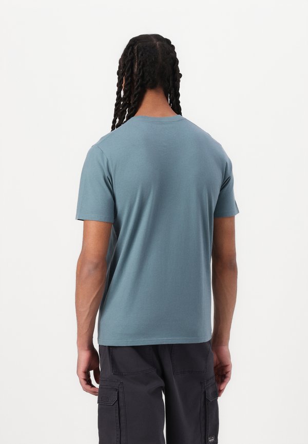 CLASSIC FIT TEE - Basic T-shirt4