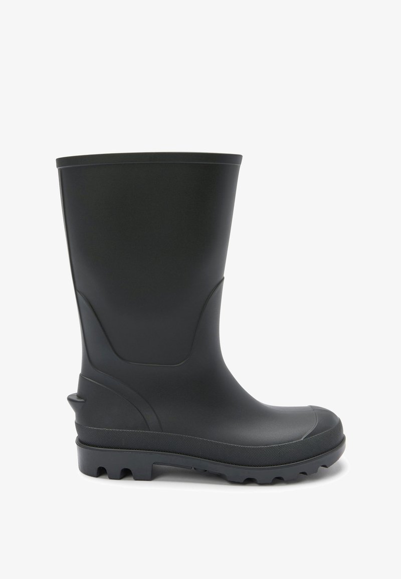 Botte de pluie noire en caoutchouc mi-mollet avec semelle texturée et embout renforcé, conçue pour une protection imperméable et une utilisation en extérieur.