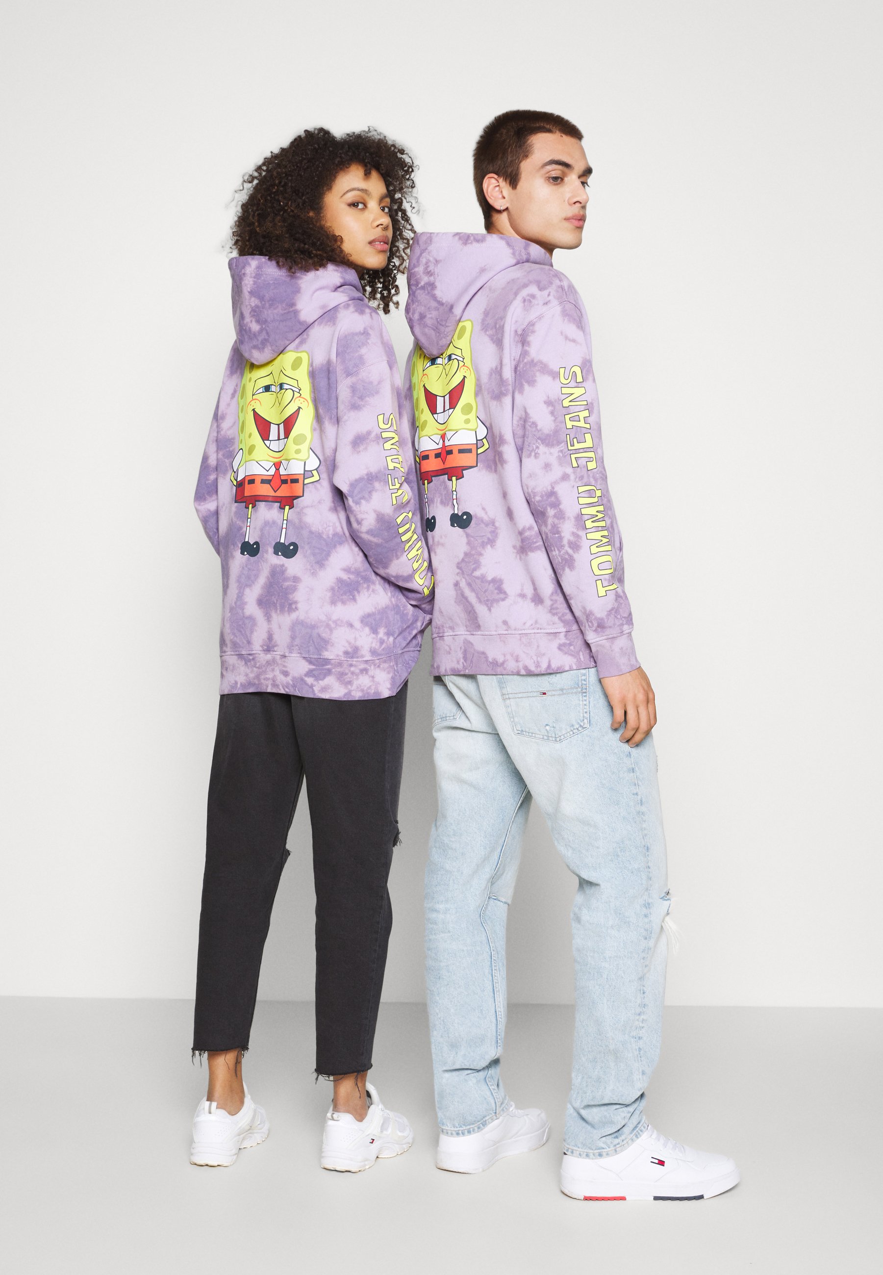 Tommy Jeans ABO TJU X SPONGEBOB HOODIE 