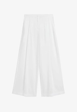 Białe spodnie typu culotte o szerokich nogawkach, z przednimi plisami, bocznymi kieszeniami, zapięciem na guziki i zamek oraz wysokim stanem.