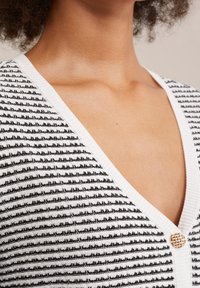 WE Fashion Kardigan - black