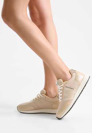 SONJA - Sneakers laag - coffee cream