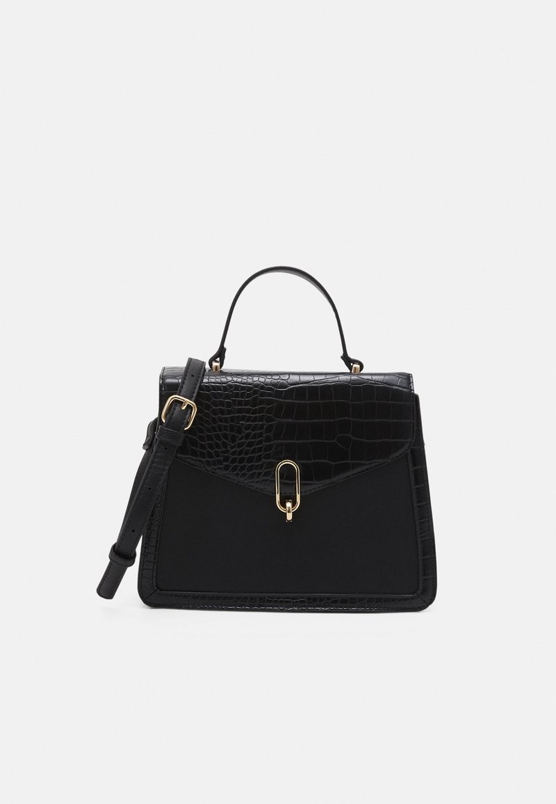 Sac à main noir avec un devant en simili cuir crocodile texturé et un corps en tissu lisse. Accents en métal doré, anse supérieure et bandoulière amovible.