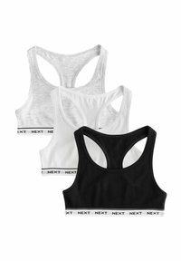Drie racerback crop tops in zwart, wit en grijs, gemaakt van een comfortabele rekbare stof met een contrasterende zwarte 'NEXT' logoband aan de onderkant.