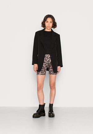 VIBE 2 PACKS BIKER - Shorts - black solid with tobacco brown leo