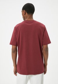 Koton - T-shirt basic