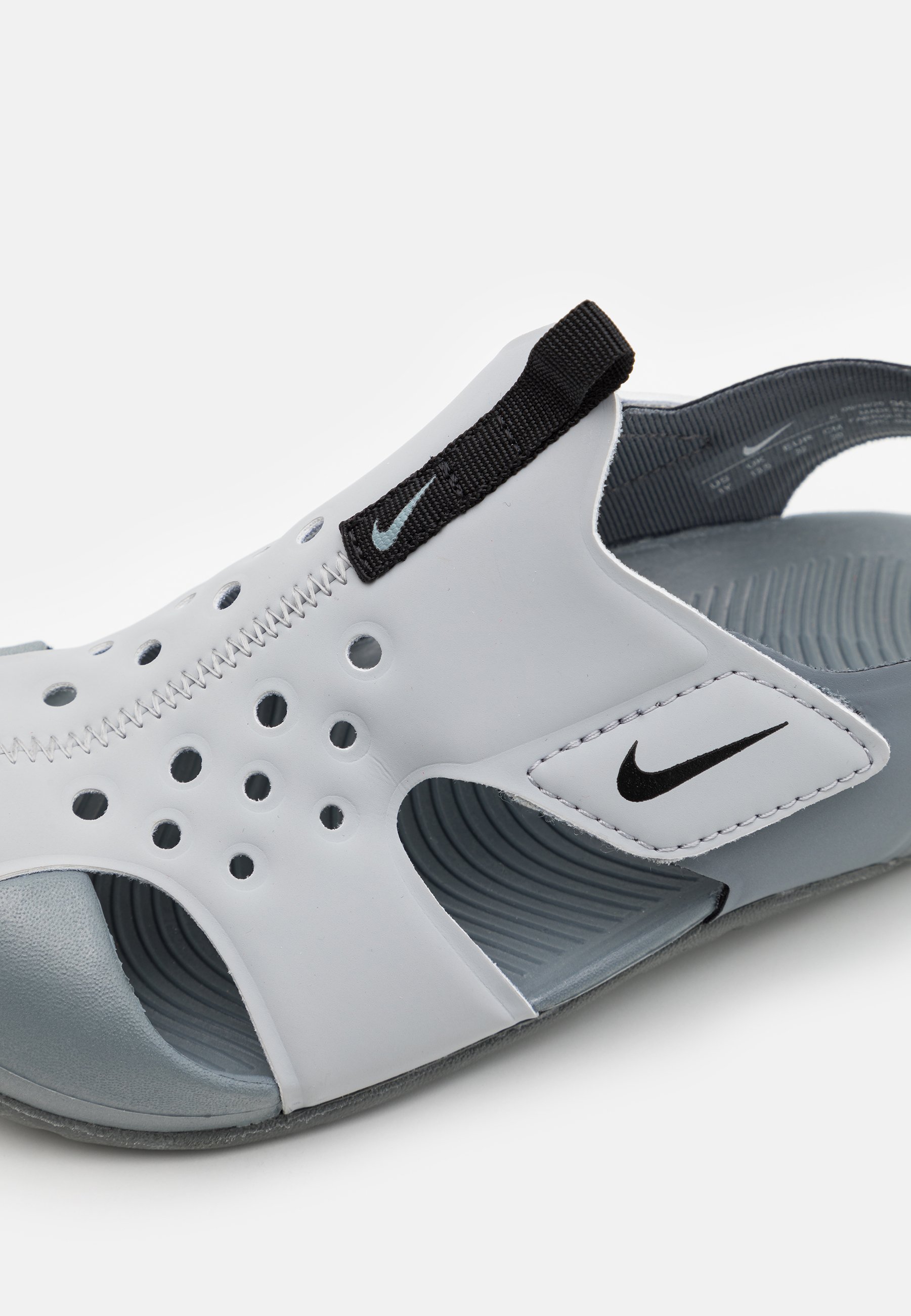 nike sunray protect grey