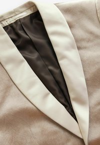Next REGULAR FIT  - Anzugsakko - champagne gold
