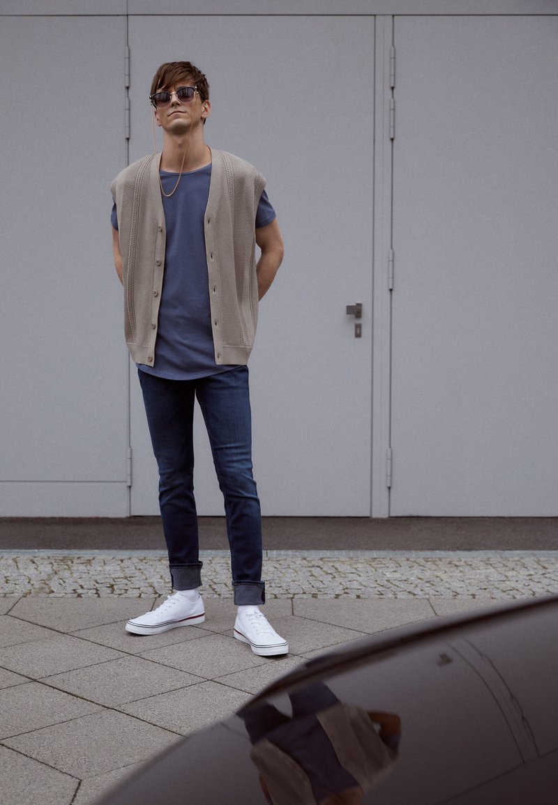 Lee SHAPED TEE - T-shirt básica - washed grey