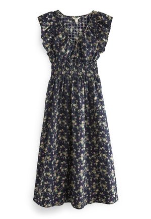 Granatowa sukienka midi w kwiaty, z dekoltem w serek, falbankami na krótkich rękawkach, marszczoną talią i rozkloszowanym dołem.