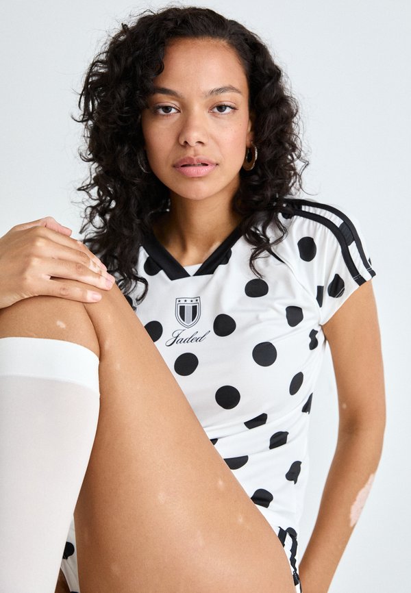 POLKA DOT FOOTBALL - Print T-shirt3
